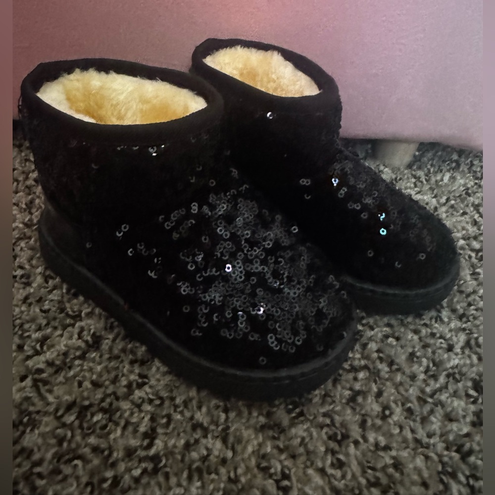 Black Sequin Fur-Lined Boots